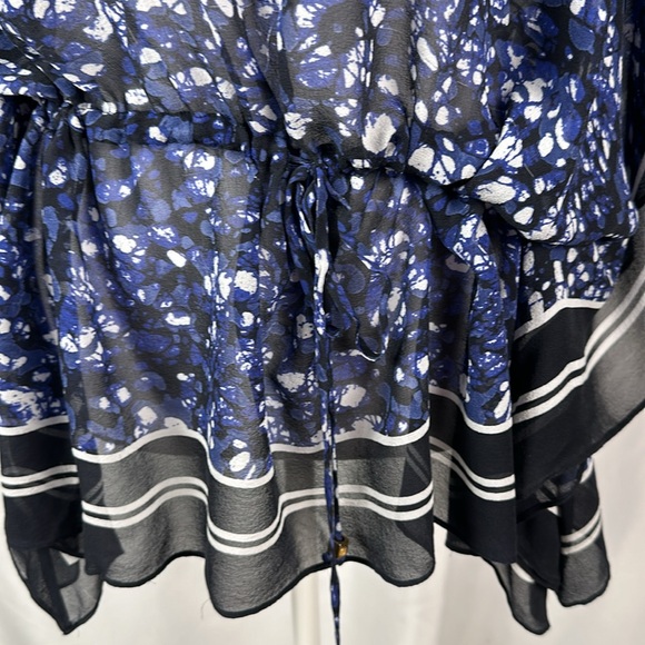 MICHAEL KORS Printed Draw String Tie Kimono Sleeve Handkerchief Blouse - Picture 6 of 13